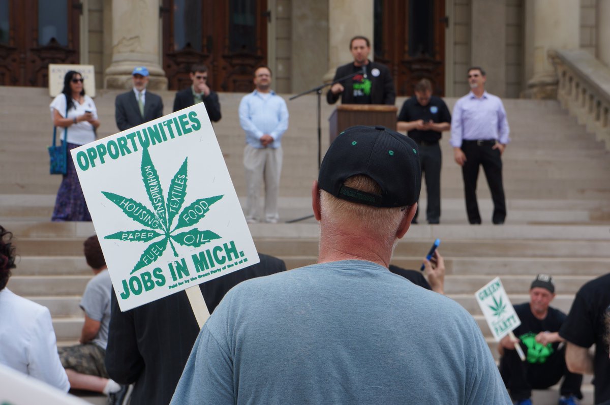 Will Michigan Soon Have Legal Recreational Marijuana? twib.in/l/REooLa9raGLe