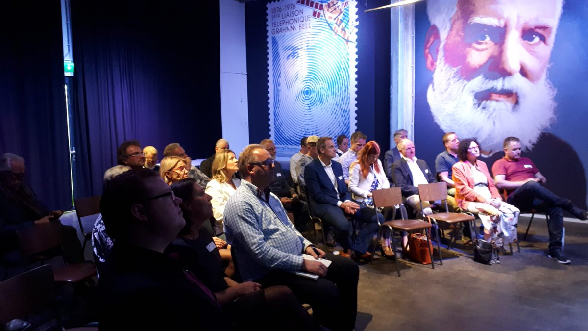Alliander's tweet photo. Wat gaan we doen? Uitkomst van het #AllianderMasterclass middagprogramma samen met B&amp;W: "Alliander denkt graag vanaf begin met gemeenten mee bij opstellen Regionale Energiestrategie." #energietransitie #samenwerken https://t.co/snV9RKaind