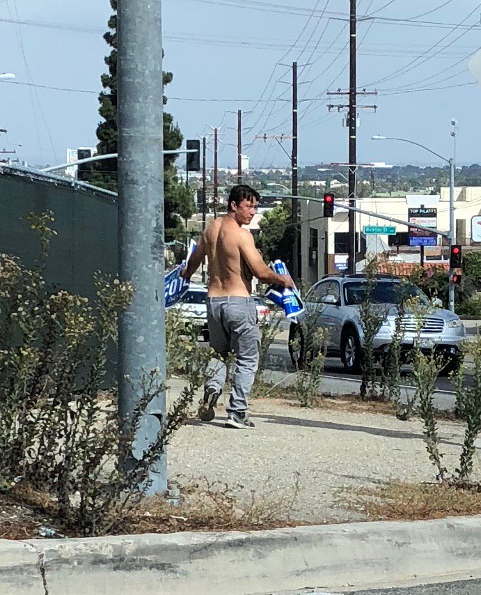 frank_scotto's tweet photo. Muratsuchi supporter caught stealing my lawn signs! If your lawn sign gets stolen let me know and we'll send you another. We won't let this dirty campaigning stop us! #TakeBack66 #CADeservesBetter https://t.co/qCWuU3CQLm