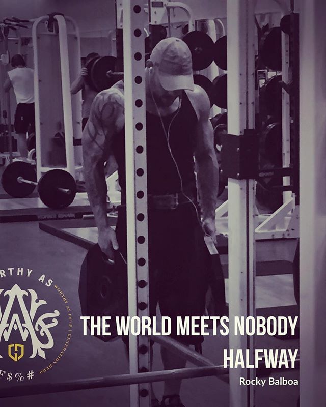 ChrisHawkJones's tweet photo. Nothing’s buried until it’s dead around here. 👊
#inspiredaily #fitnessmotivation #trainingday #rockybalboa #creed2 #workout👍 #workoutmotivation #weightlifting #training #workoutoftheday #thereisnotomorrow ##iamworthy #fearfailure #genhero #generation… https://t.co/milhlJWc6e https://t.co/6XE2zXx57y