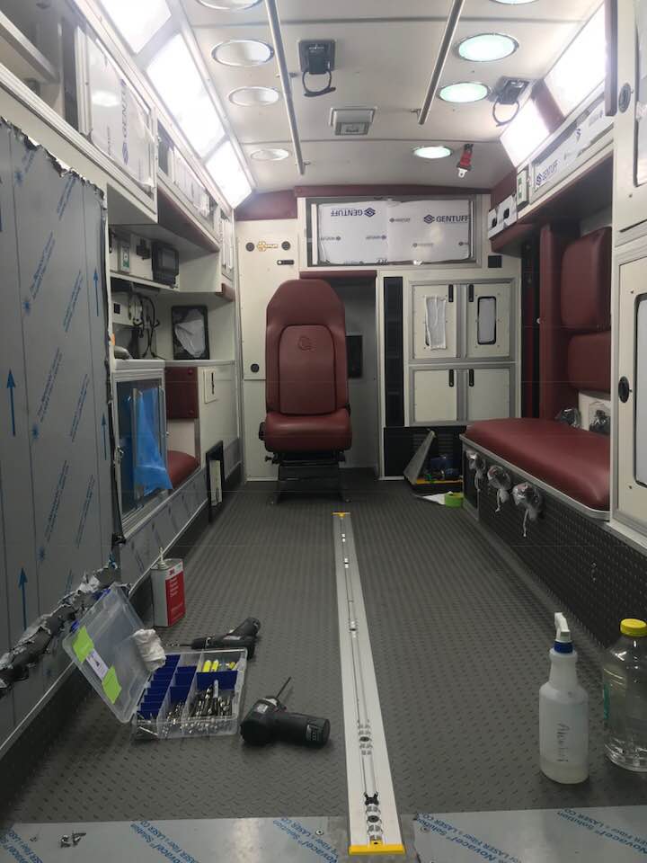 1FPGroup's tweet photo. Here's a sneak peek at Paris-Bourbon's First Priority Renaissance Ambulance Remount getting ready for delivery! #AlwaysFirstBuiltToLast #AmbulanceRemount #KYEMS https://t.co/iTHNEZMfRk
