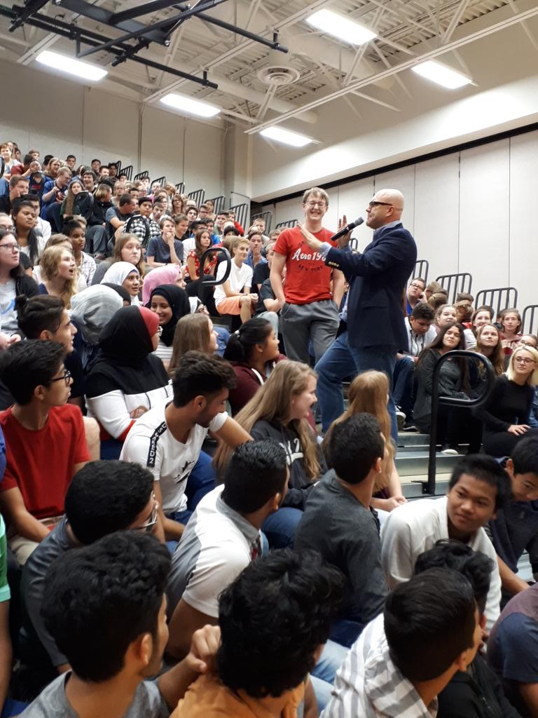 Thanks <a href="/funnymoneyman/">FunnyMoneyMan</a> for engaging our students in the important topic of Financial Literacy!  Awesome!