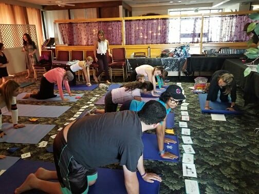 FC_sandiego's tweet image. Friendship Circle SD&apos;s first Yoga class! Participants stretched, balanced, &amp;amp; relaxed as well as played games &amp;amp; enjoyed crafts. Thank you to the SDSU Hillel &amp;amp; Jewish Student Union volunteers! #friendshipcirclesd #specialneedsprograms #specialneeds #yoga #sandiego #jewishsandiego