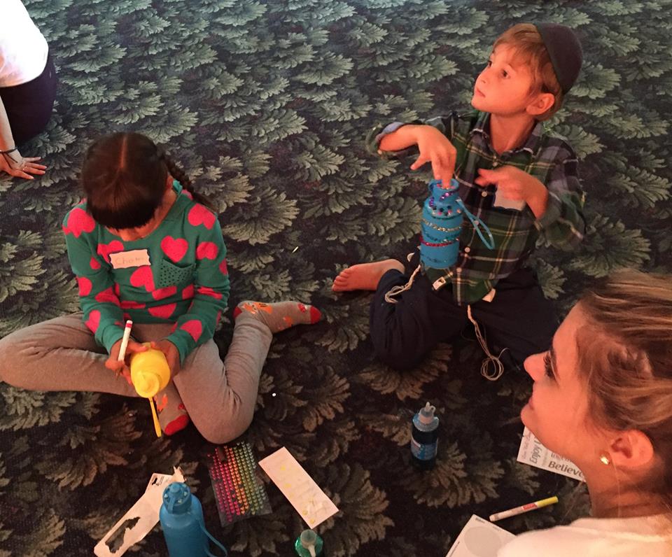 FC_sandiego's tweet image. Friendship Circle SD&apos;s first Yoga class! Participants stretched, balanced, &amp;amp; relaxed as well as played games &amp;amp; enjoyed crafts. Thank you to the SDSU Hillel &amp;amp; Jewish Student Union volunteers! #friendshipcirclesd #specialneedsprograms #specialneeds #yoga #sandiego #jewishsandiego