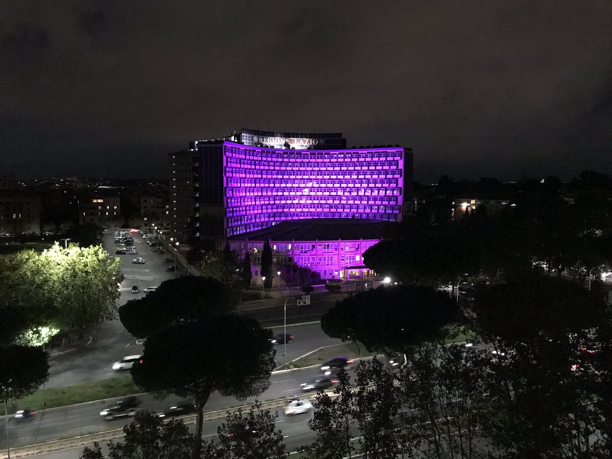 JackFlower's tweet photo. Regione Lazio by night 🌙 #workaholic #office #endoftheday https://t.co/h1U3VhPalM
