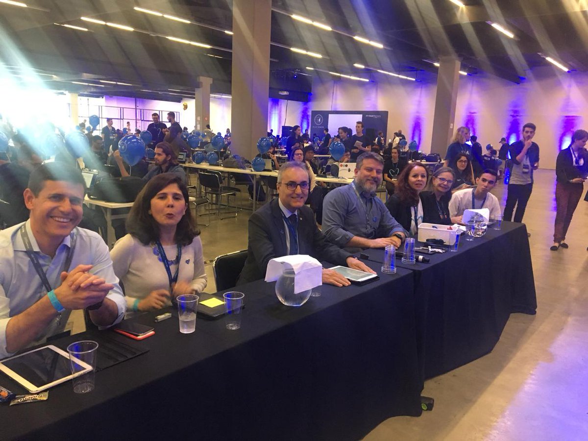 AdilsonChicoria's tweet image. RT ibmbrasil &quot;RT JusticaGovBR: O Secretário Nacional de Justiça Luiz Pontel de Souza é jurado do  #BluehackBrasil,  o hackathon promovido pela ibmbrasil no #IBMCloudDiscovery! O desafio: criar uma ferramenta tecnológica que ajude a combater o Tráfico… https://t.co/Z3bsJYQsAu&quot;