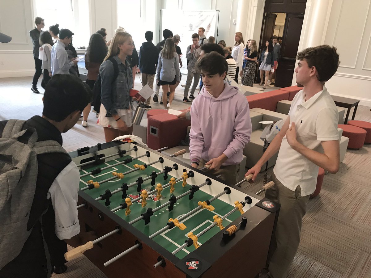 LC_AlumniNet's tweet photo. What was Loomis Dining Hall is now the main student lounge in the new #ScanlanCampusCenter https://t.co/d3pdxc5Y4a