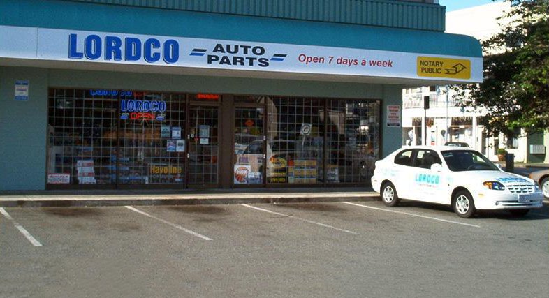 LordcoParts's tweet photo. Can you guess what Lordco branch this is?
#lordco #lordcoparts #past #branches #locations #bc #auto #automotive #outside #outdoors #parkinglot #store #storefont #branch https://t.co/MRVTDlE2jf
