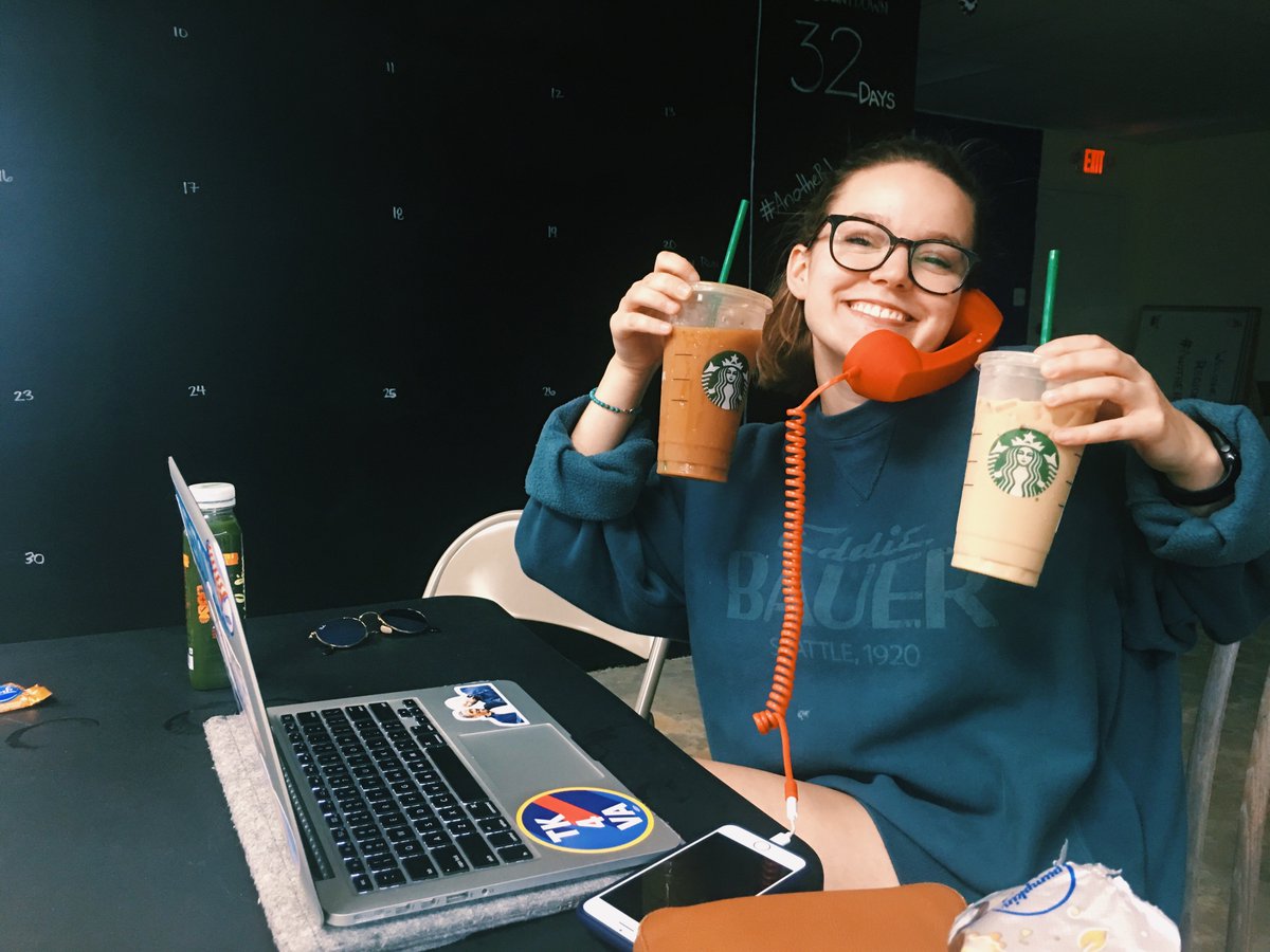 maddzzwhite's tweet photo. All day call day to get shifts for Dry Runs and GOTV so we can win this election for @timkaine, @JenniferWexton, @GerryConnolly, and @DonBeyerVA!! Only 4 weekends left until November 6th--let's win this thing!! 🌊 @NGPVAN https://t.co/0NlZHEhv8J