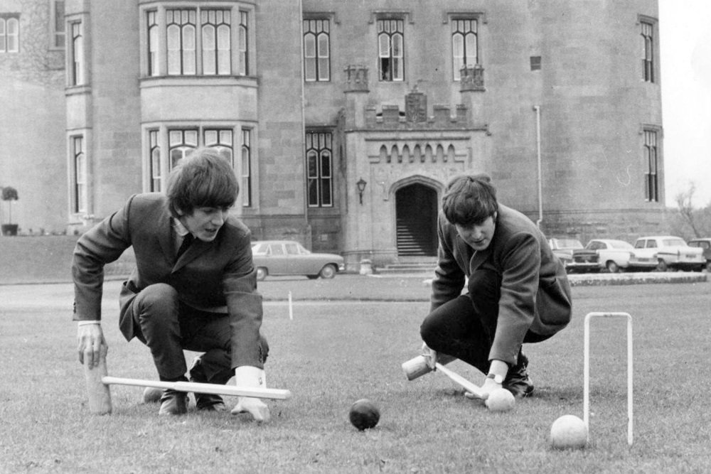 GeorgeHarrison's tweet photo. It's Johnny's birthday! https://t.co/pKi883yVzm