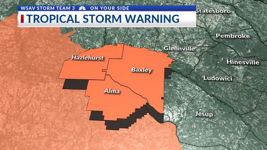 LeeHaywoodWX's tweet image. MICHAEL 2PM TUESDAY UPDATE

The eye of dangerous #Michael is moving north over the eastern Gulf. Tropical storm watches for our area except warnings for #Appling, #Bacon &amp;amp; #JeffDavis counties. Upgrade to warnings other areas likely.

@WSAV @WSAVKrisA @KyleDennisWx @WSAVAlysaC
