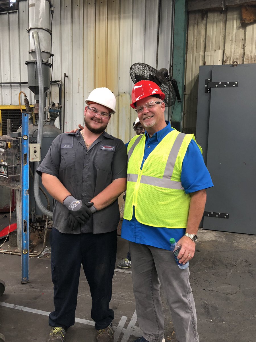 PsquaredMarion's tweet photo. One of my favorite teachers found one of his former students too! @CTEmarion https://t.co/7kwPHTSzEm