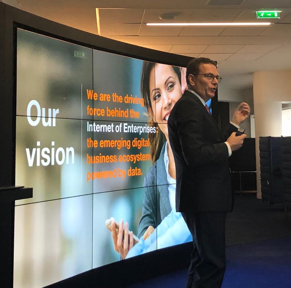 HelmReisinger's tweet photo. Great pleasure welcoming - together with our teams - global IT writers at our @orangebusiness press event in HQ of @OrangeCyberdef showing our global assets for leadership in the ‘internet of enterprises’. @orange #transformingtheworld #digitalwithhumantouch https://t.co/BcPic8fWUG