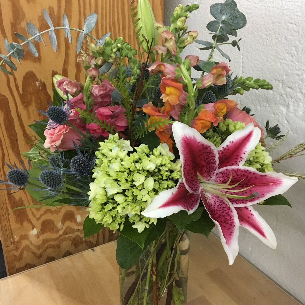 Enchanted Florist tweet media