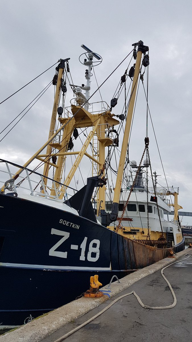 FotoTobi's tweet photo. Es ging heute noch nach Norden genauer #Thyboron hatte einen bestimmten Grund aber dazu mehr am Donnerstag. Erstmal ein wenig Hafen ⛴🚢 Eindrücke.
#visitthyboron #Denmark #Dänemark #Skandinavia https://t.co/h2EefDGRwZ
