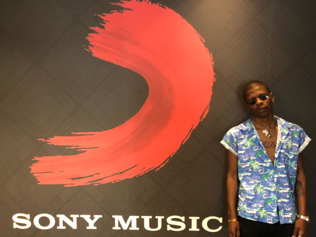 Proud to announce that our boy @aubreyonefifty has signed with <a href="/SonyMusicAfrica/">Sony Music Africa</a> #sgincimedia