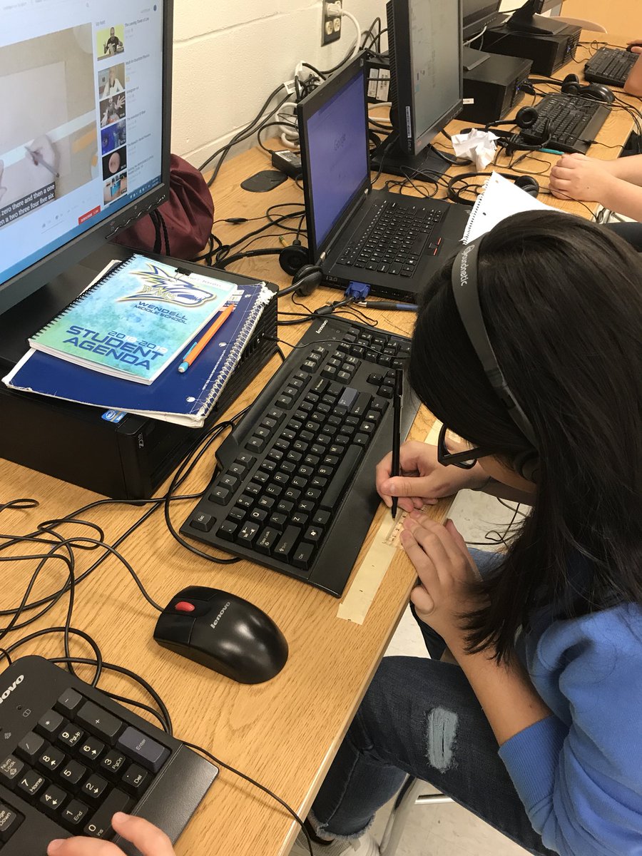 MrWolfTech's tweet image. While other students finish their scratch assignment one student attempts to prototype a Pi Tape Measure for our math teachers! Super excited to see if my 6th graders can help make understanding pi a bit less convoluting. #WMStong