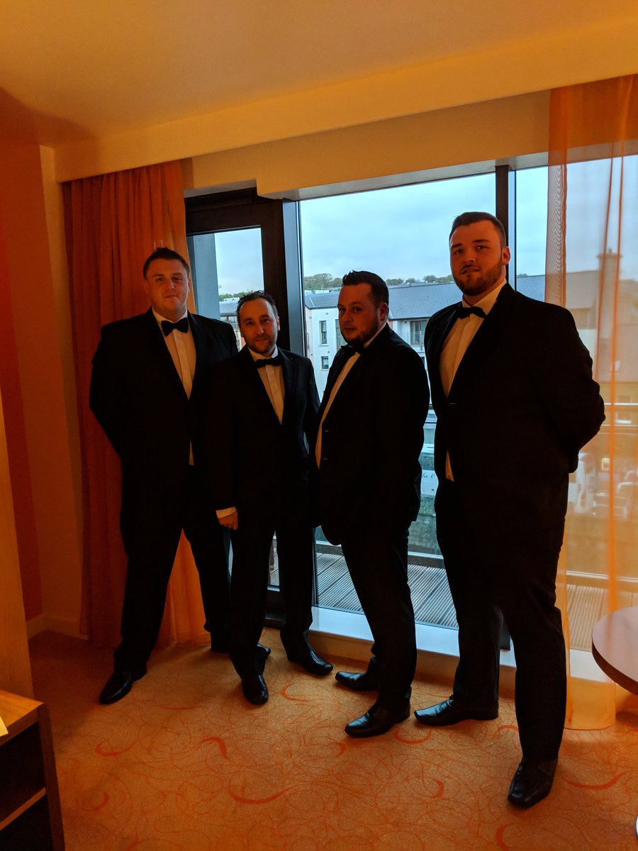 Chef_Adzz's tweet photo. Ready for the Yes Chef awards... #YesChefAwards #ulurucrew #heretotakeover https://t.co/iI9VvqlZuk