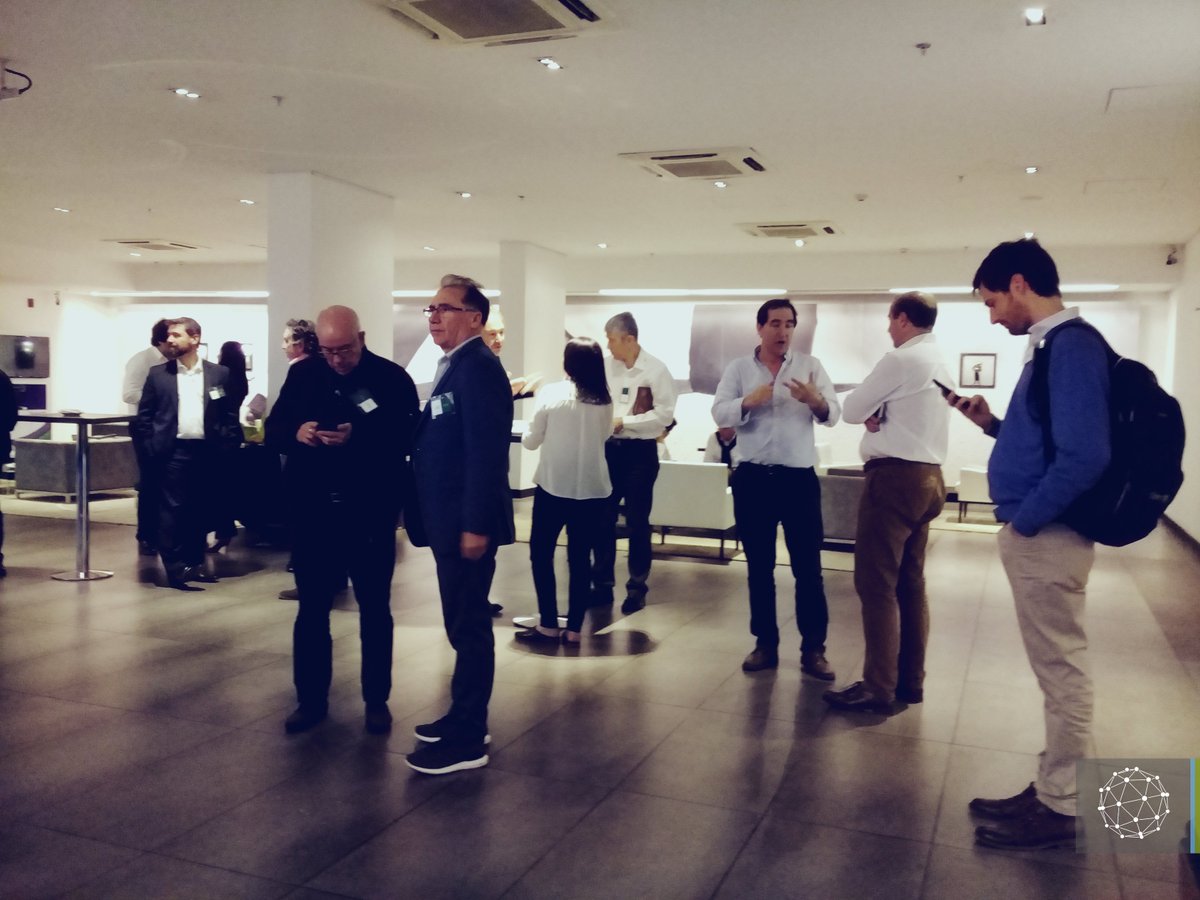 Red_In_Tech's tweet image. ☕️El jueves 4/10 estuvimos en el Desayuno de Networking en Novotel en el cual se buscó impulsar el negocio colaborativo entre distintas empresas para crecer en conjunto. Gracias @CAISITarg por dejarnos ser parte de este evento🤝

#CAISIT #RedInTech #DesayunodeNetworking #Novotel