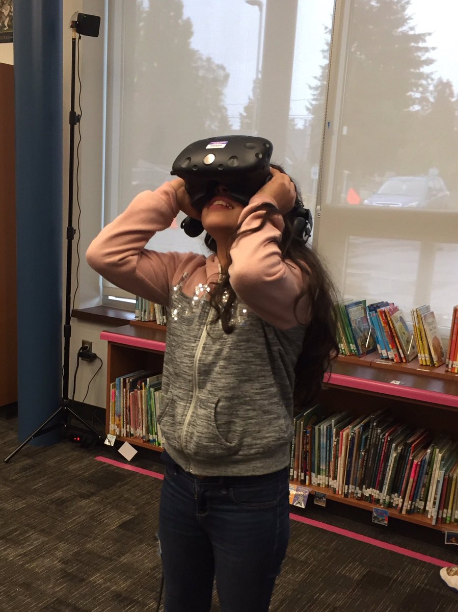 LibraryMcmicken's tweet photo. Students are visiting the #statueofliberty while learning Geography in the library today! Thank you @DonorsChoose #librarylife #highlineschools #hpsteachlead #VR #HTCVive https://t.co/DbP8Ejukf6