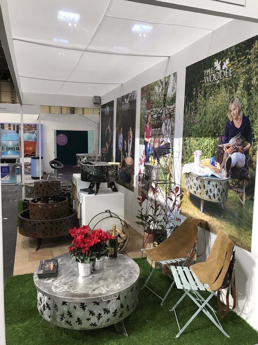 The Woodee tweet media