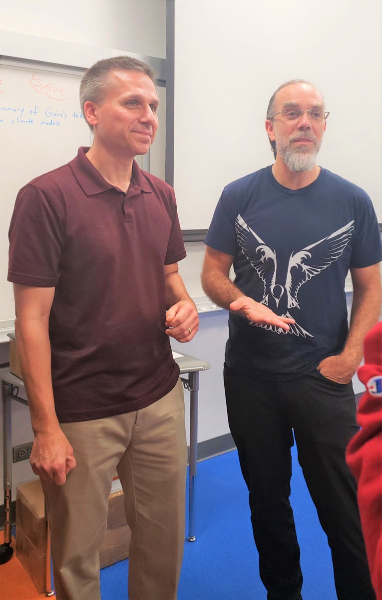 ETHSAlumni's tweet photo. We were pleased to welcome back 2013 Distinguished Alumni Awardee @astroteller . Astro spoke to students during an assembly and a classroom visit. He engaged students in conversations regarding careers, science and his philosophies on life. https://t.co/yMbZMnuNbp