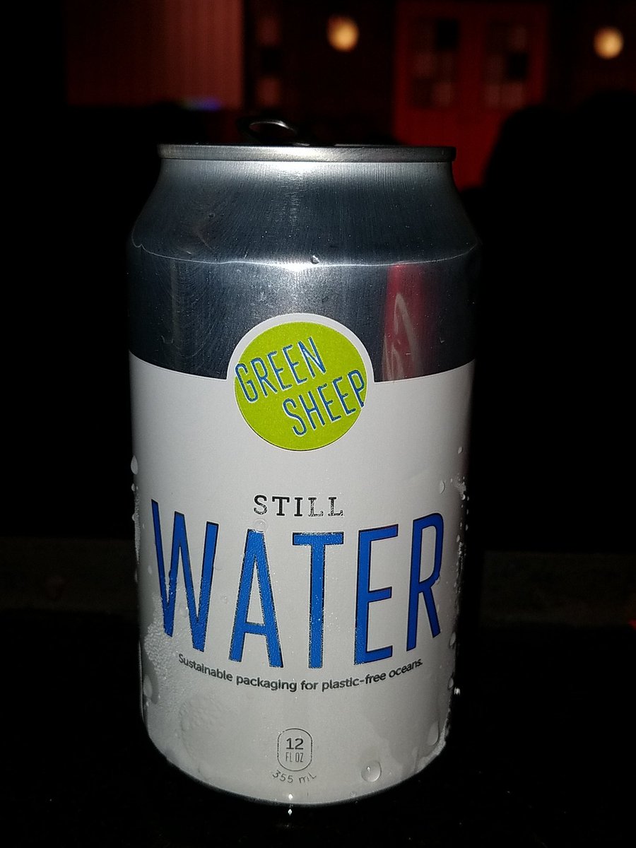 Who else thought this was lime sparkling water? The power of imagery. <a href="/JaneBozarth/">Dr. Jane Bozarth</a> #OLconf