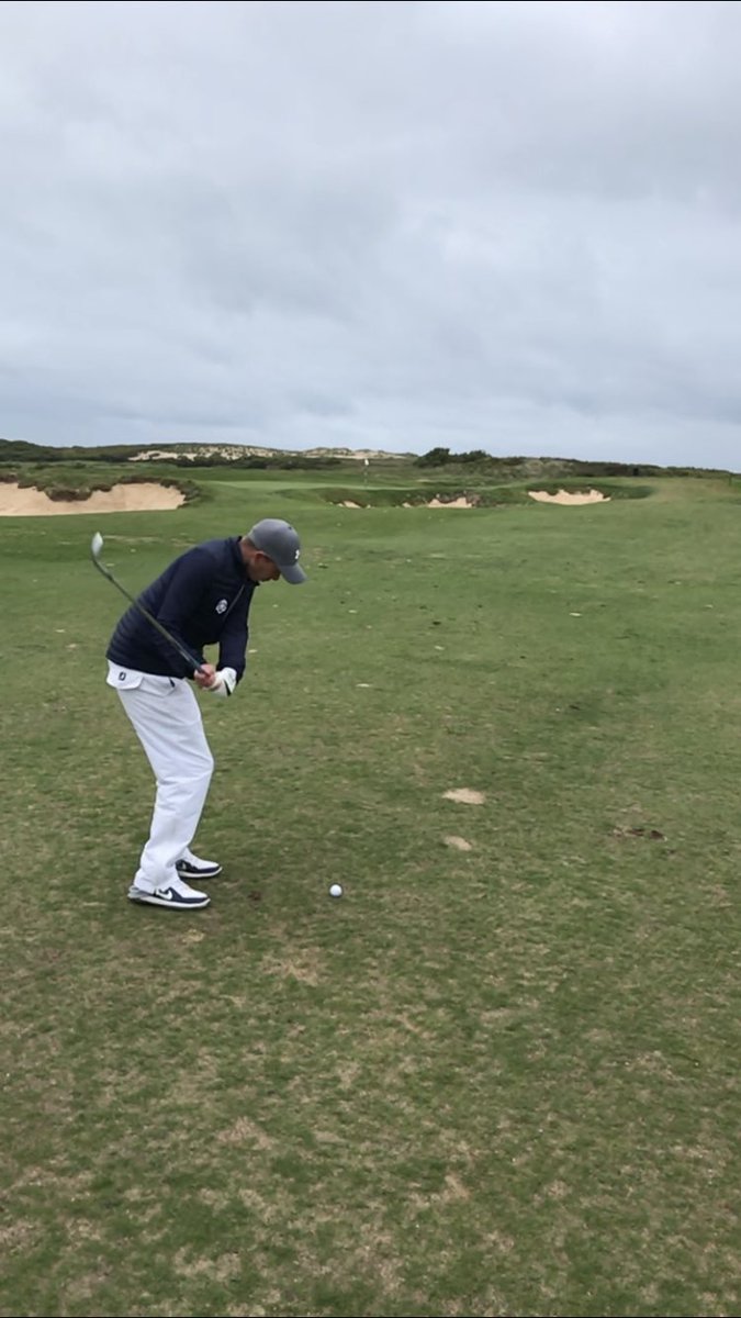 markhowes87's tweet photo. Love a windy day on the links ⛳️ great to be back @TrevoseGC course was superb as always 😍 #cornwall #golf #⛳️ https://t.co/meoPuN2YI0