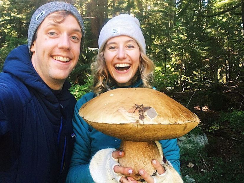 AgNext2019's tweet photo. Vancouver couple go mushroom picking near Squamish, British Columbia and stumbled on this!  Come grow things here.  #BC #ag #agribusiness #Canada https://t.co/naFdVNrjJE