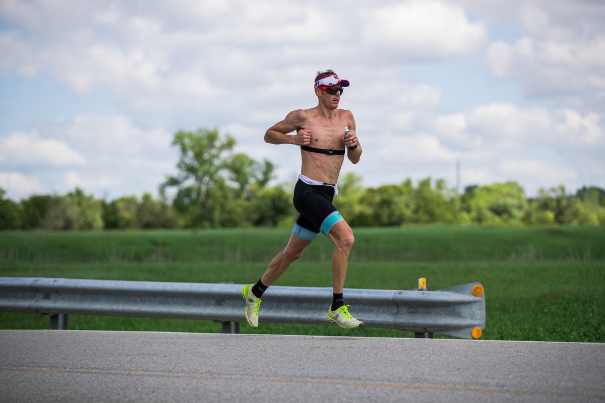 FirstEndurance's tweet photo. If your in #Kona for #IMWC head on down to the #expo to meet @matthansontri @quintanarootri booth & get a raffle ticket for his daily giveaway of goodies including #Ultragen . #FuelandSlay PC: Talbot Cox #IMKona2018 #triathlon https://t.co/6qzjpAydeS