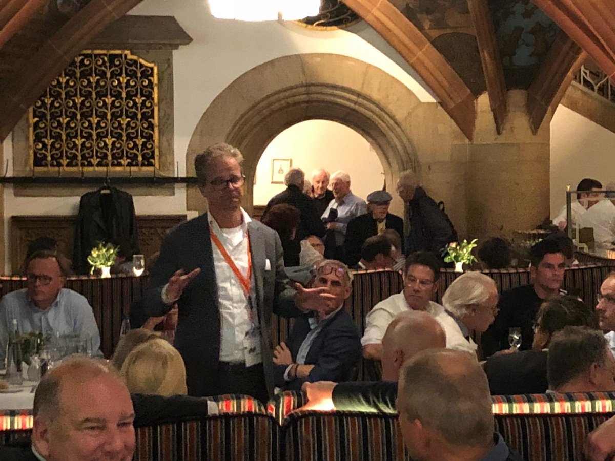 Het 8ste Metropooldiner 2018 is in volle gang @exporeal_team <a href="/RatskellerMuc/">Ratskeller München</a> #traditie samen met @inspiringspace <a href="/rotterdam/">Gemeente Rotterdam</a> <a href="/GemeenteDenHaag/">Gemeente Den Haag</a> Guten Appentit!