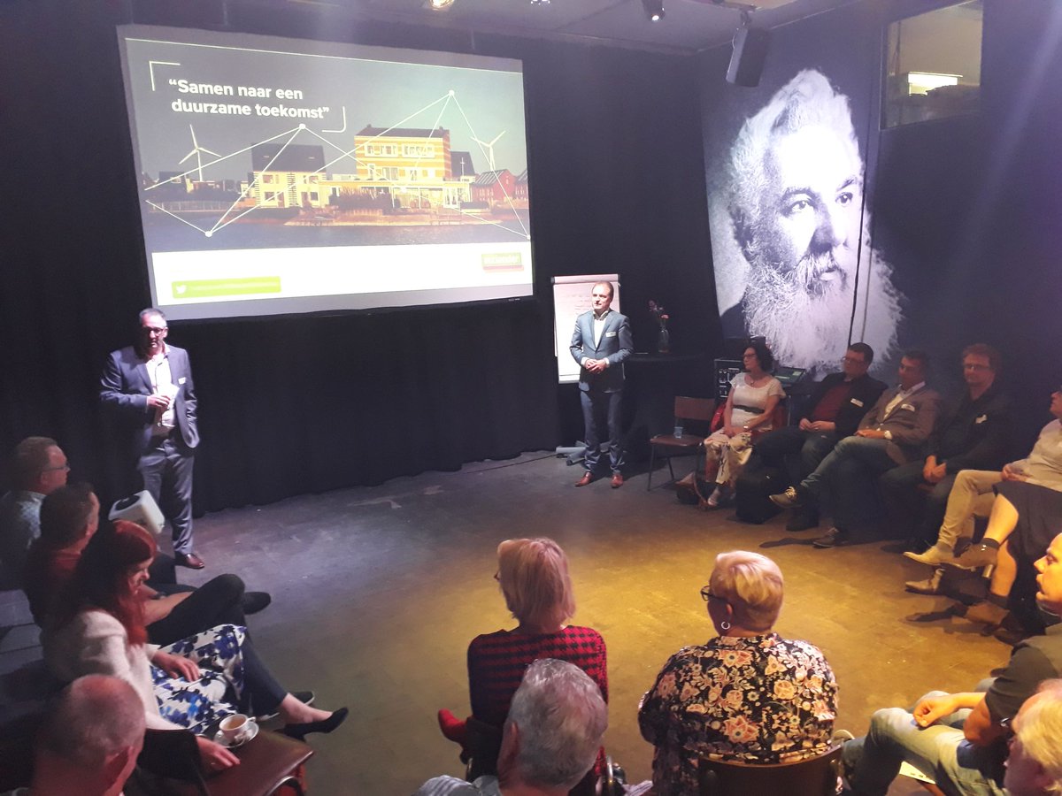 Alliander's tweet photo. "Tof om te horen met hoeveel enthousiasme Alliander bezig is met de warmtetransitie. Hoop dat we die samen gaan realiseren", zo stelt een deelnemende gemeente. Dank aan alle B&amp;W- en raadsleden #Noord-Holland voor hun aanwezigheid bij de laatste #AllianderMasterclass in #Alkmaar. https://t.co/lcwdbUsgrj