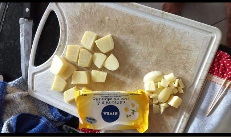 ClarissaYorke's tweet photo. Pai, tira de mim essa vontade de fazer isso https://t.co/E4tIVWOpDV