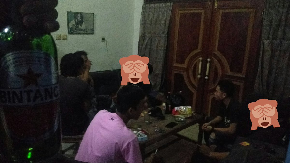 Caturharjoboys's tweet image. Mari bercerita tentang paus di lautan atau padi di sawah.
.
.
.
.
.
.
.
.
.
LET&apos;S TO JOIN US
#PSSDAY
#ADMIN3