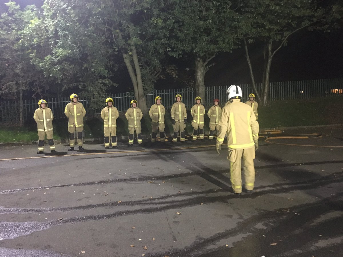 SFRS_JBainbr's tweet photo. Meet the Hodnet team. Keeping you safe 24/7, 365. https://t.co/5dgamDHyH1