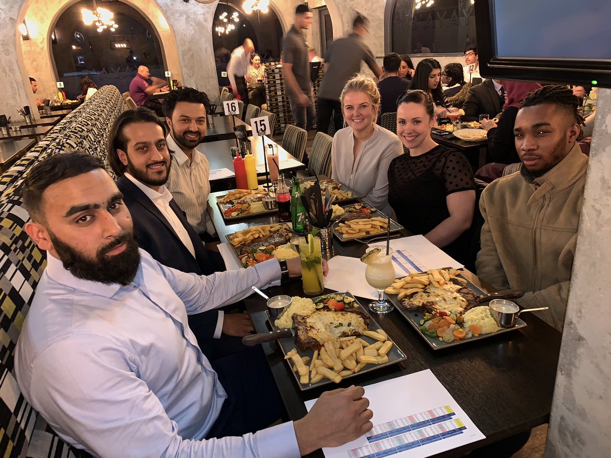 MollyGillERAC's tweet photo. Branch meal at Yaya’s with the dream team. Discussing how to bounce back to the 90’s and working out how to cut our costs ... Watch out for us next month🍹🍴 #costcontrol #U3THECLIMB #springtoaction @gpincheshire @U3Development @U3BetterMan @samcorlett1 @dayrowan @Drapes93 https://t.co/abbBOxec8H