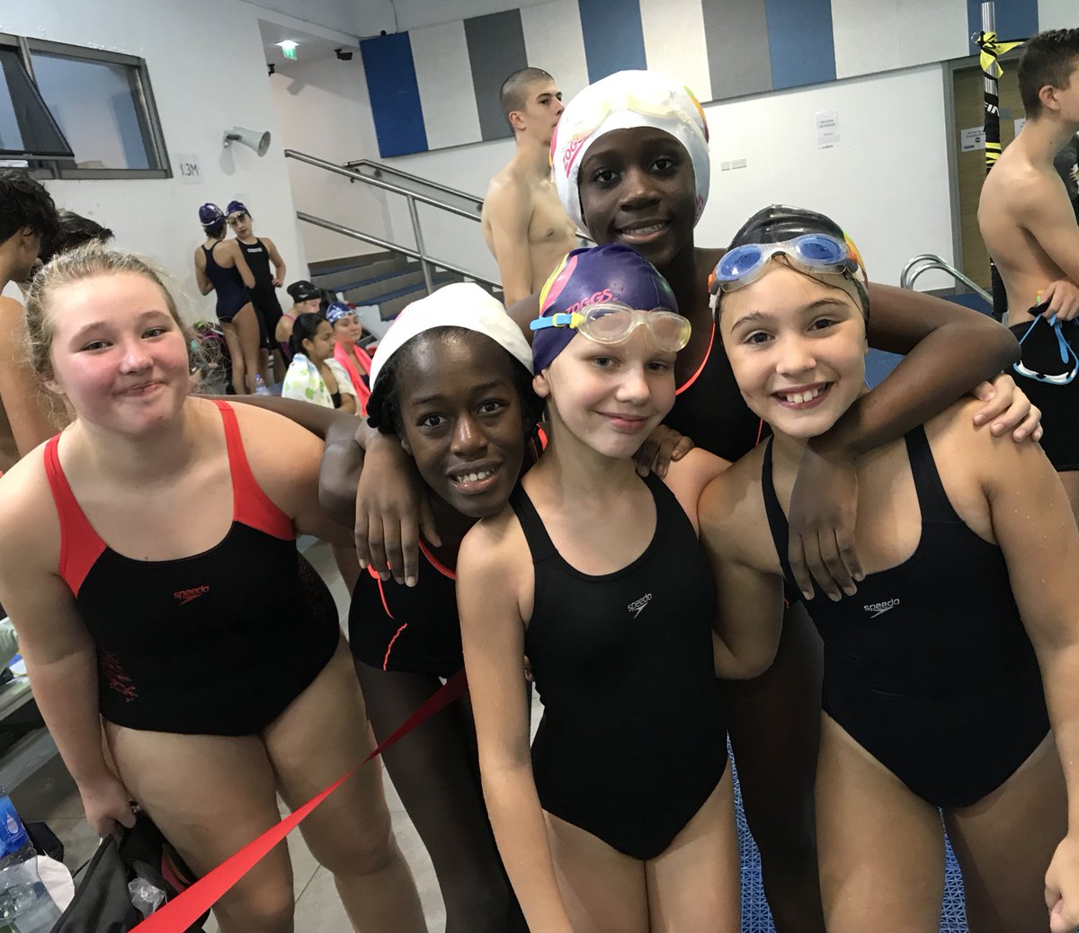 HorizonIntlPE's tweet photo. Another great performance from the Secondary swim squad yesterday at the DASSA relay gala. Some very exciting races! A few 1st places π₯ from the squads made HIS very proud. Well done to all that took part πͺπ»ππ»ππΎββοΈπ¦
#swimpact #everyonecontributes #DASSA #swimsquad https://t.co/heQhsYz7ZB