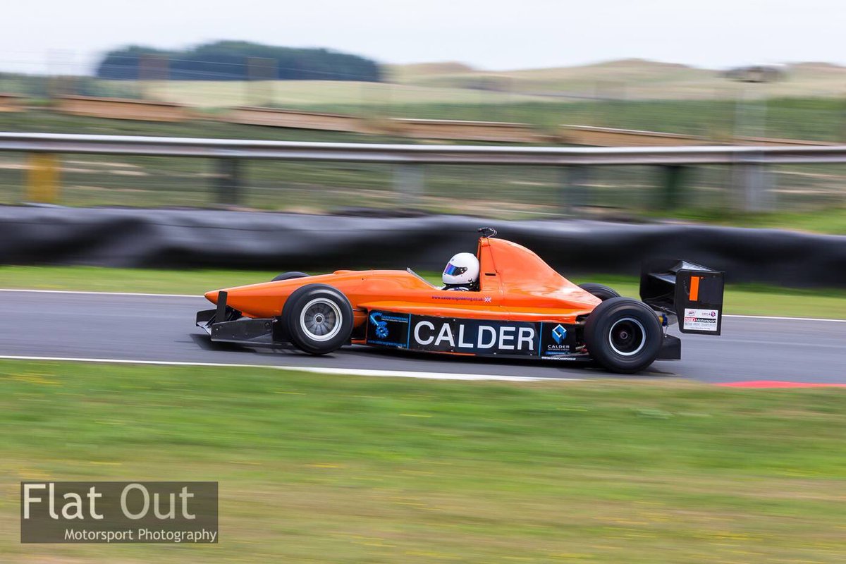 HeatherCalder23's tweet photo. What.a.year, we did it! @MSAUK British Sprint Champion 2017... AND 2018! 👊🏼🏎💨💥 #Number1 #TeamCalder #BritishSprintChampionship https://t.co/dEtGpFIk1X