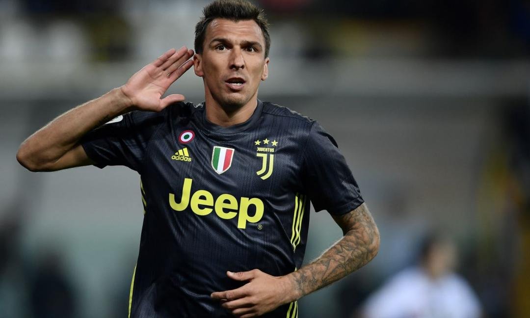 #MANDZUKIC: "Onorato di fare parte dei 30 #candidati per il #pallonedoro" 1️⃣7️⃣🦓⚪⚫➡️ https://bit.ly/2A0fJrZ
#MarioMandzukic #Juventus #Croazia #MM17 #LOnnipotente #Hrvatska #Ballondor #FranceFootball
