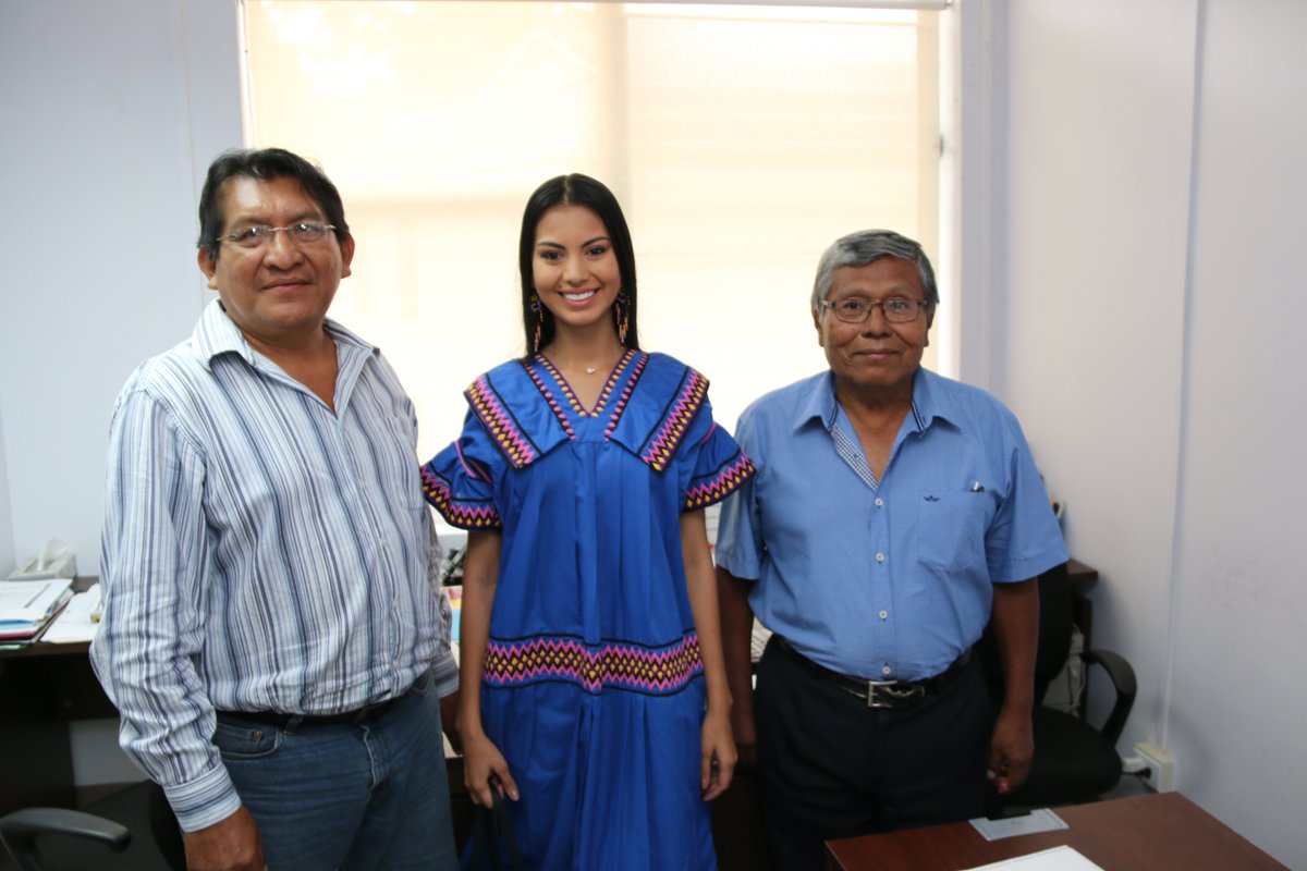 La Señorita Panamá para Miss Universo, @rosa_ivethm, visitó las instalaciones de la Dirección de Planificación y Cooperación Internacional del @MinGobPA , para una entrevista del video promocional del lanzamiento del Plan de Desarrollo Integral de los pueblos indígenas.