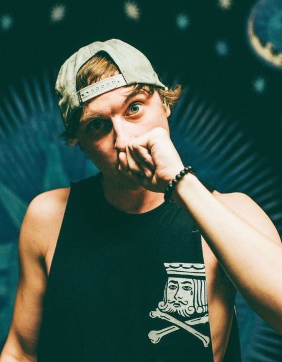 OurWorldAways's tweet photo. Happy Birthday @dereksteez !!
#StateChamps https://t.co/h3yBFkUNW4