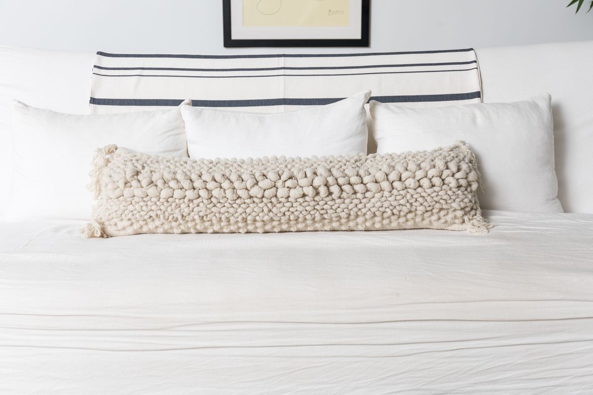 RookRender's tweet photo. Our take on texture.  //📸 Marti Rhea Photography
.
.
.
#handwoven #interiors #homedecor #contemporarydesign #exclusivedesign #texture #neutral https://t.co/aYODhmxvqd