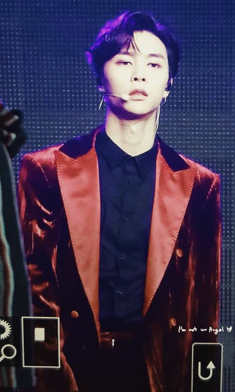 Izadora25041008's tweet photo. qUE ABSURDO SEO JOHNNY , VOCÊ ME RESPEITA 👺👺👺👺👺
#johnny #nct #nctregularirregular https://t.co/3bf2b5JnVM