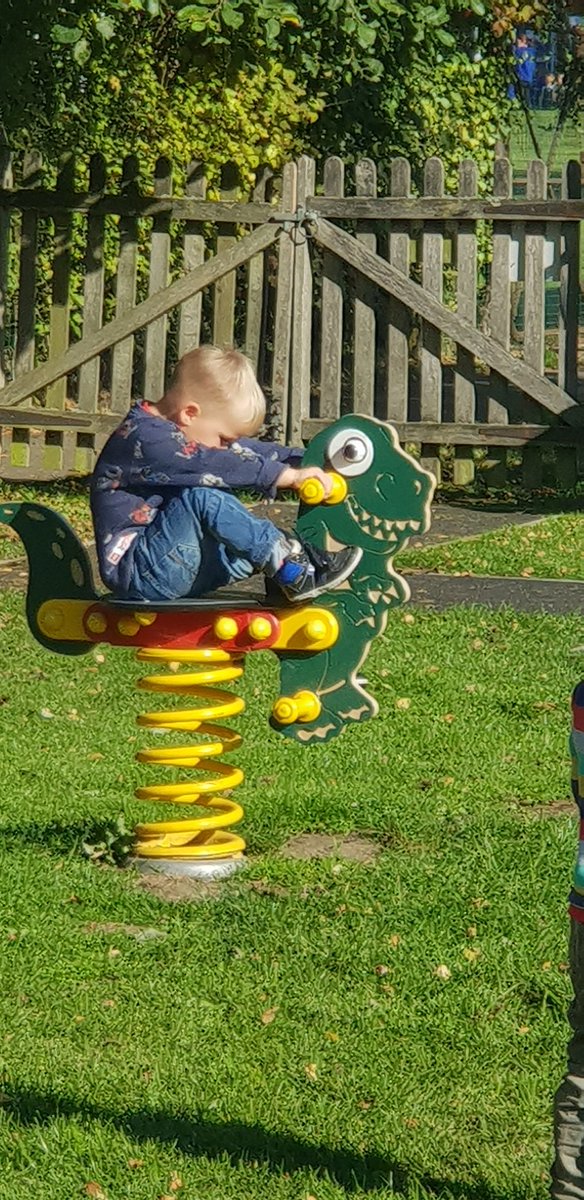 Michellearch1's tweet photo. Lovely time out in the sunshine today https://t.co/6zpnHU1xzg