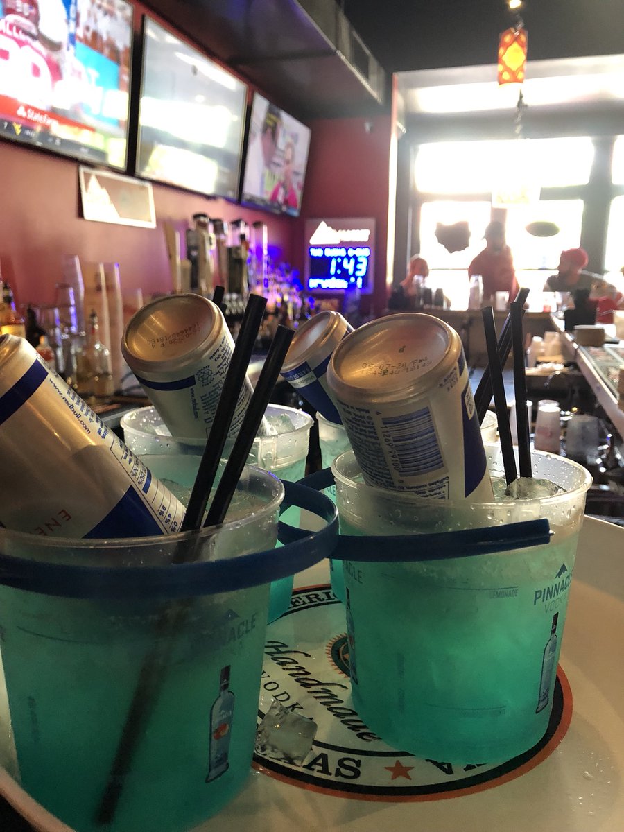 twobuckscbus's tweet image. Have you tried a crowd pleaser yet?? Only $5 every Tuesday! #weeklyvibes