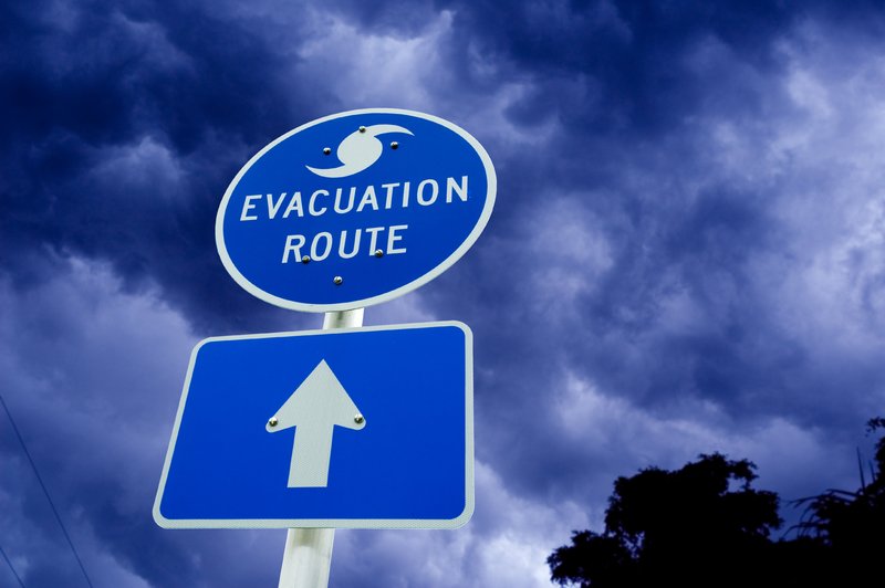 ePropelr's tweet photo. Our thoughts are with everyone in the #FloridaPanhandle as they prepare for #HurricaneMichael. Our HR Consulting team at @MyPeoplr have created a list of disaster preparation tips to keep your team safe, connected, &amp; productive during a natural disaster: https://t.co/KN1vAt8vfx https://t.co/nRGQLTo37t