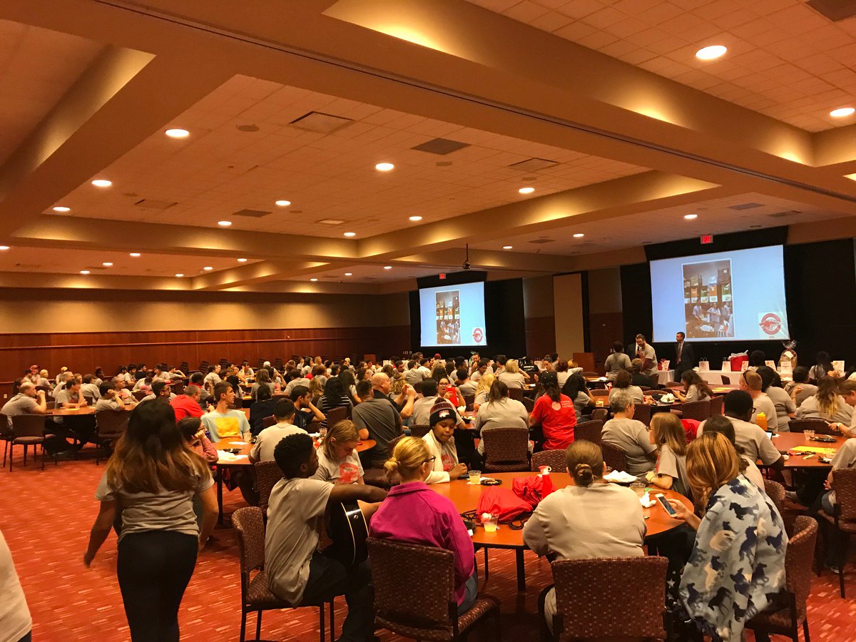 stritchu's tweet photo. We've transitioned our #StritchServiceDay activities to this afternoon's #OnTheTableMKE discussion as part of today's community-wide effort led by the @GrMKEFdn 
Stritch is proud to host one of the largest gatherings! (5/5) https://t.co/HsEsD3Olur