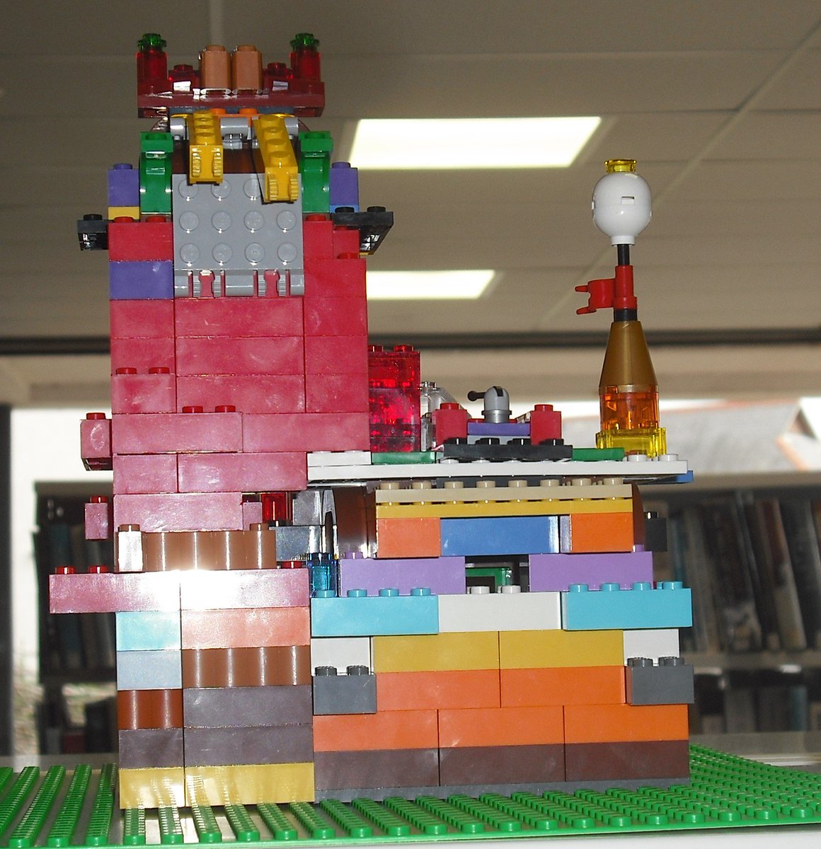 Landing_Tales's tweet photo. Spotted some great #lego models on display in #HolyheadLibrary recently. Libraries and Lego really seem to go together! @DLR_Libraries @dlrLexIcon https://t.co/LzXGUf4X45