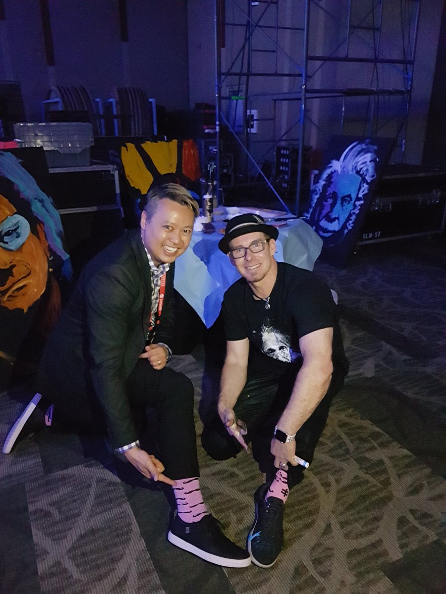 Colin_Hung's tweet photo. Success! Welcome to #pinksocks @ErikWahl Your work &amp; message are so inspiring. Thank you for all you do. Glad you loved the story of @nickisnpdx using socks as a conduit to spread goodness in the world. Creativity + paint + #pinksocks = happiness. cc #hcldr #SHSMD18 #HITMC https://t.co/NbMjpSZbul