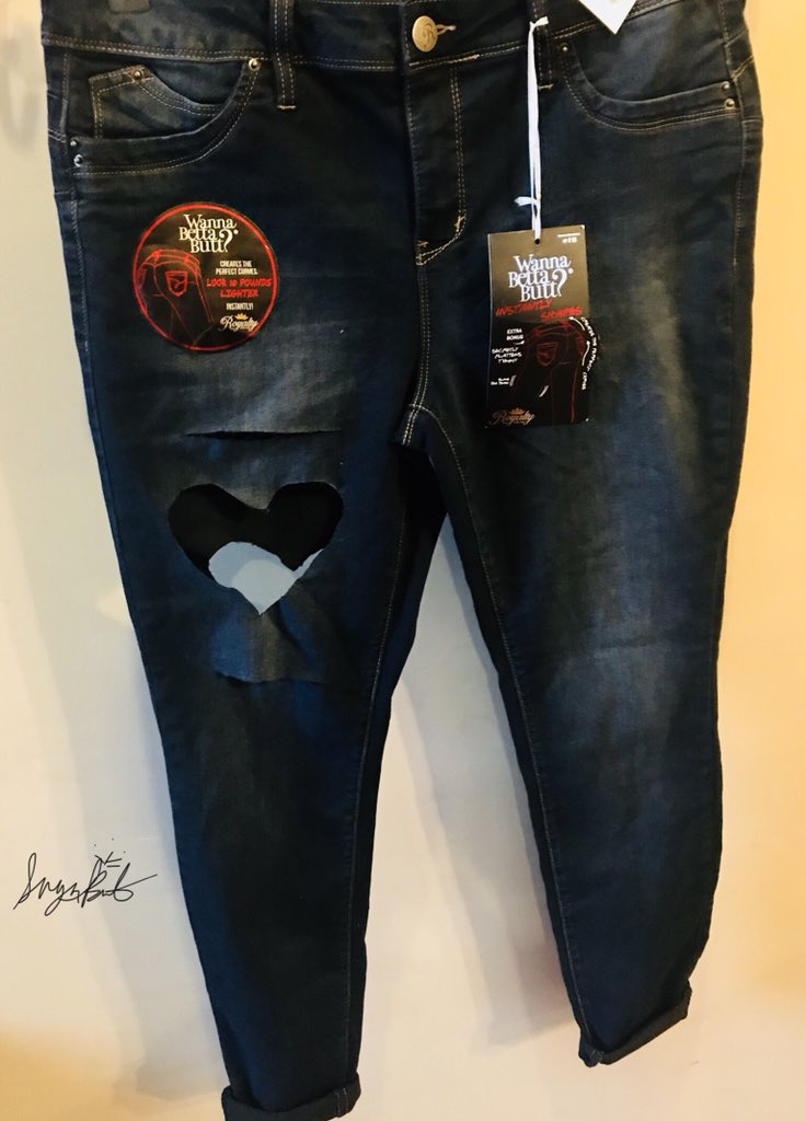 SugarBait's tweet photo. In those jeans by Sugar-Bait https://t.co/NBFtcW3jYi